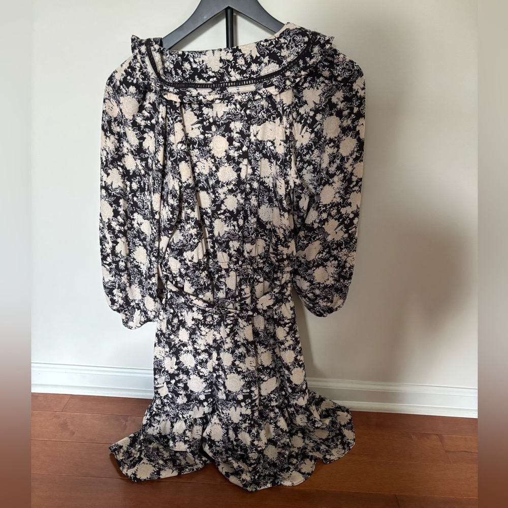 LC Lauren Conrad Floral Black Ivory Dress NWT Small - Picture 2 of 7